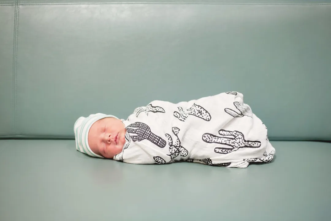 *FINAL SALE* Modern Burlap Organic Cotton Muslin Swaddle