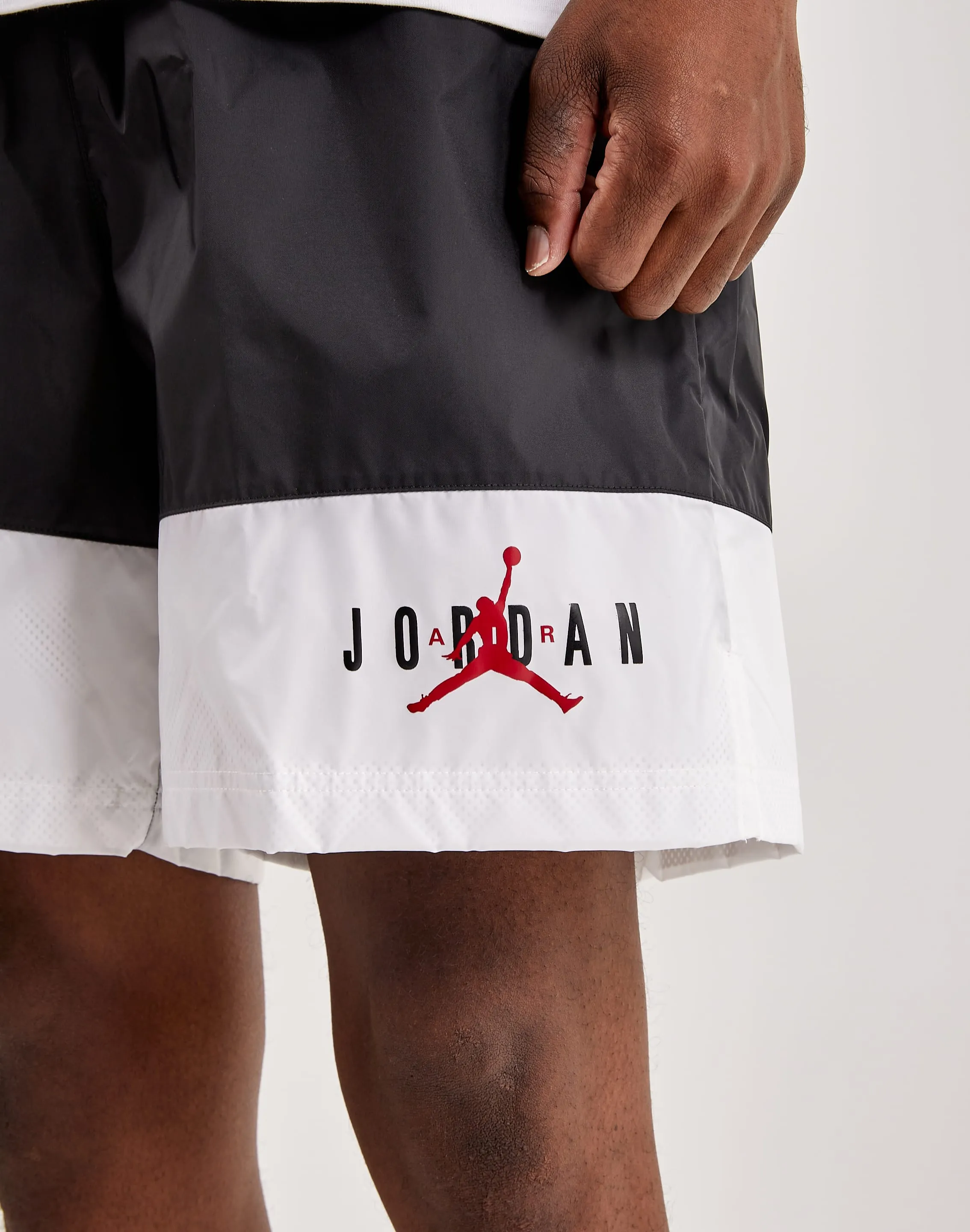 Jordan Essentials Woven Shorts