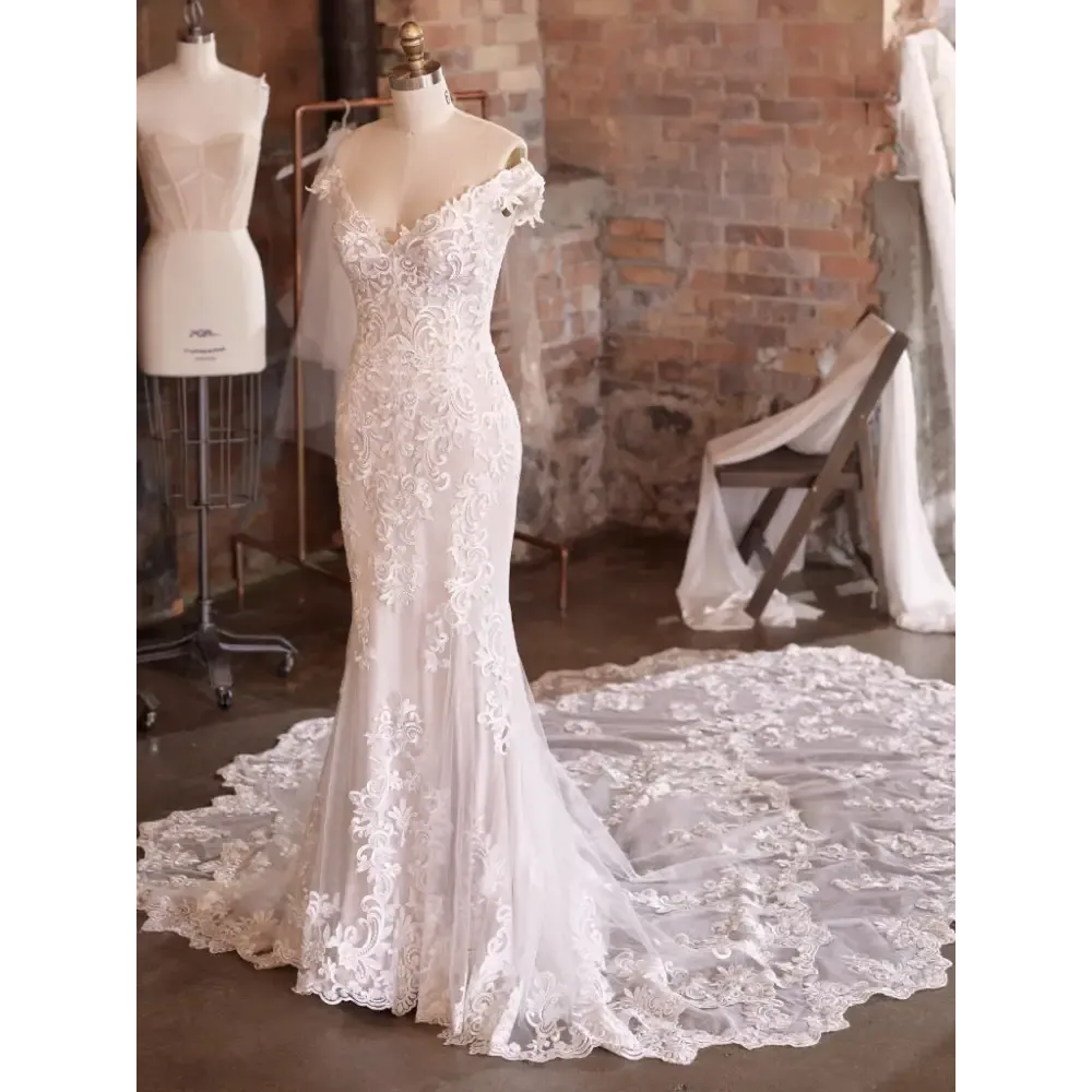 Maggie Sottero Edison Detachable Train Extension- Sparkle Tulle