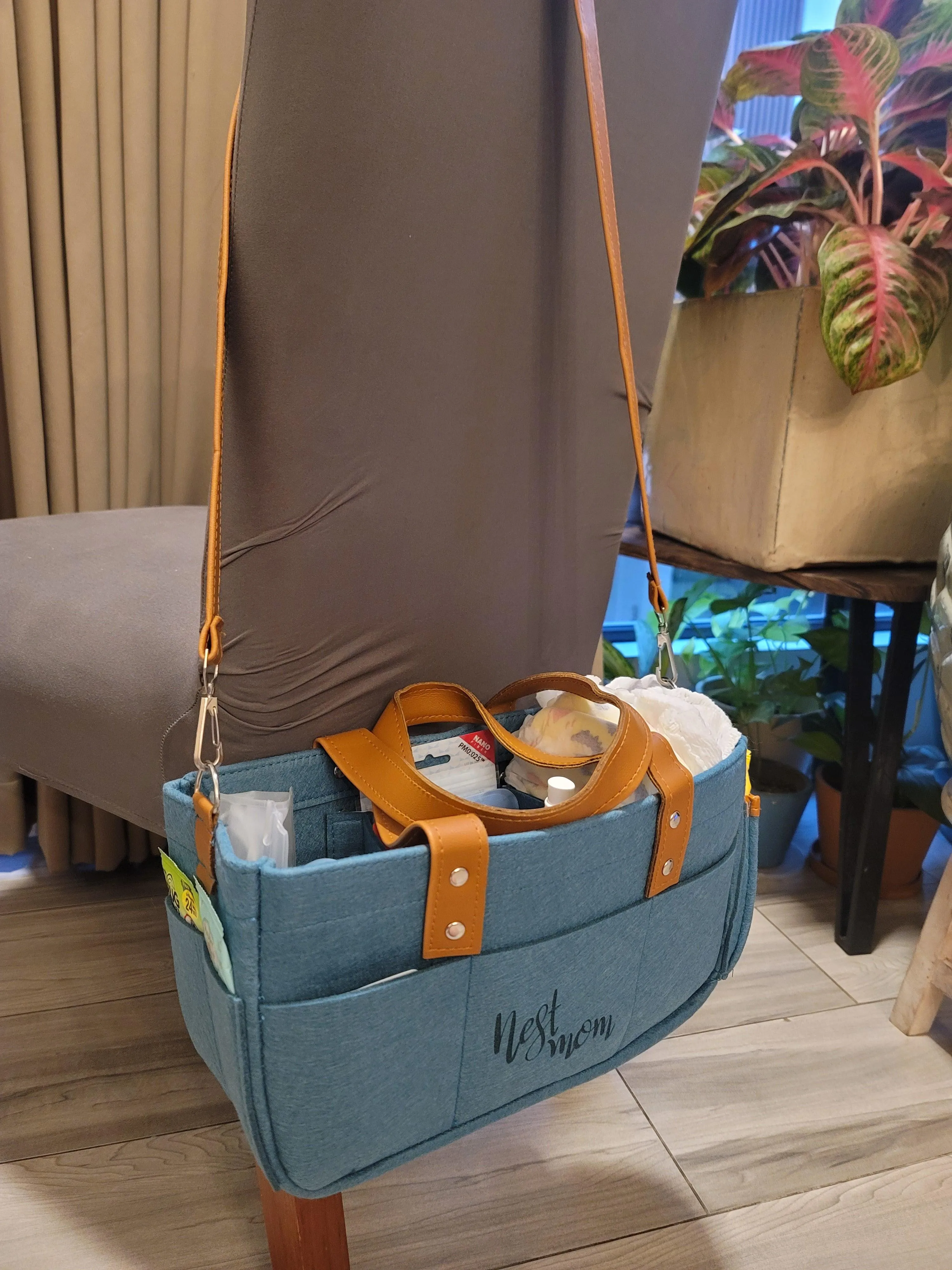 Nest Merch : NestMom Ultimate Caddy