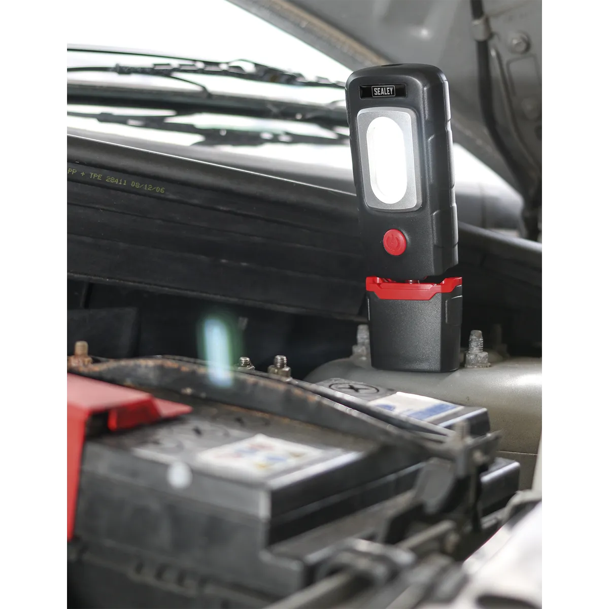 Rechargeable 360¡ Inspection Lamp 3W COB   1W LED Black Lithium-Polymer