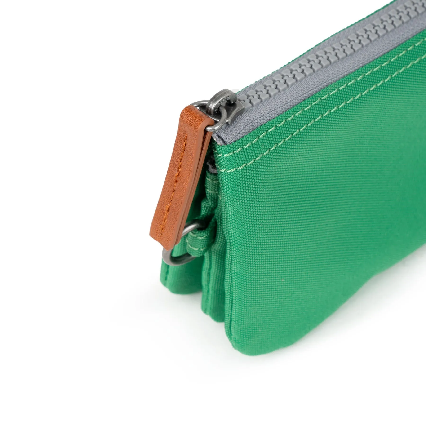 Roka Carnaby Mountain Green Recycled Canvas